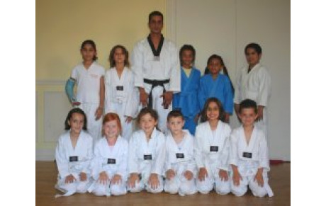 Photos entrainement  LES ESCOURTINES 2008