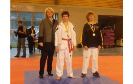 CHAMP PACA AURIOL